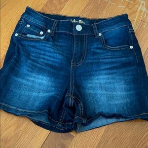 indigo rein dark wash jean shorts